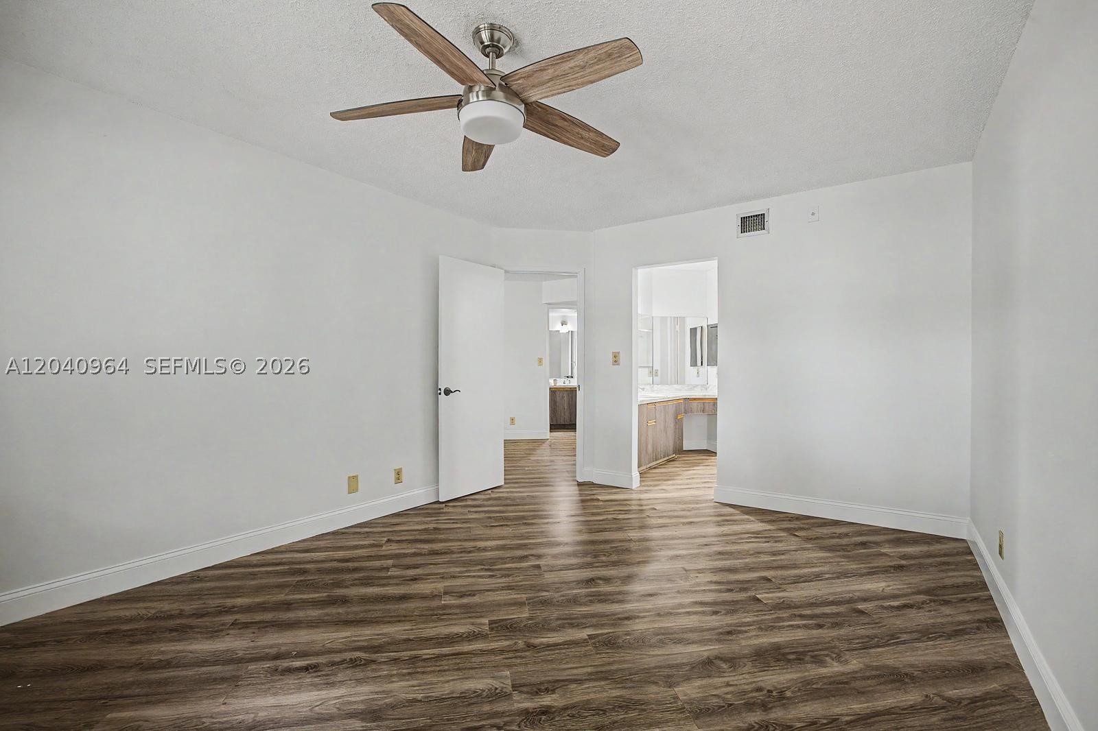 15575 N Miami Lakeway N #206, Miami Lakes FL 33014