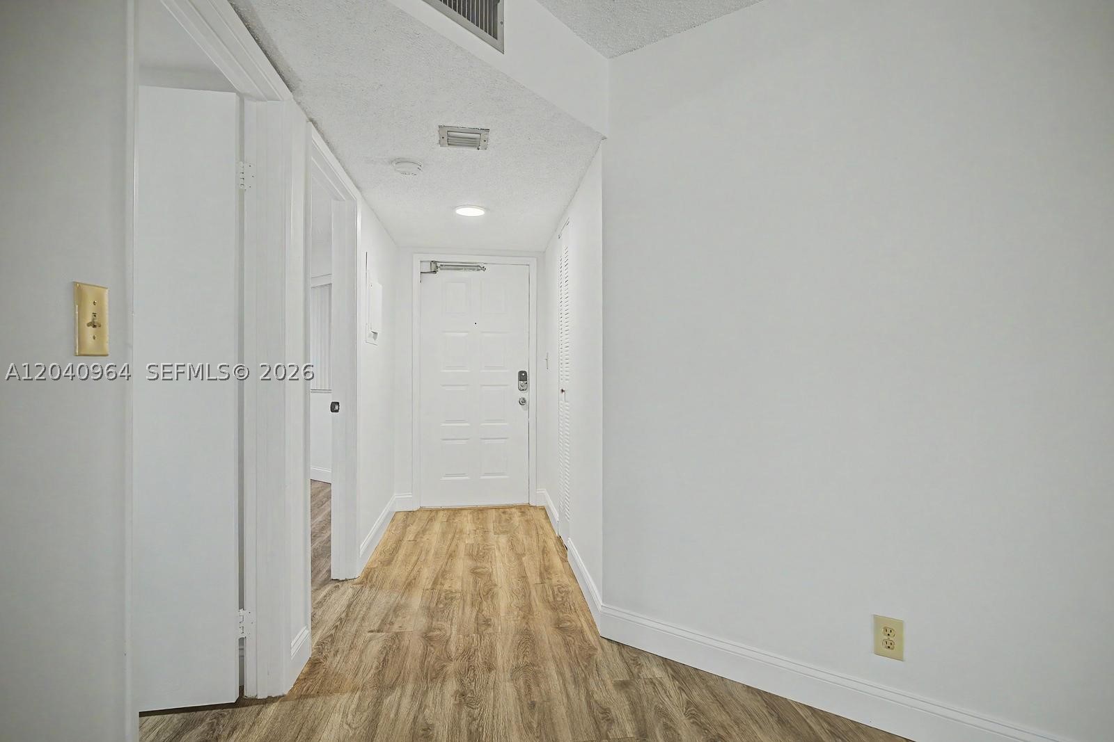15575 N Miami Lakeway N #206, Miami Lakes FL 33014