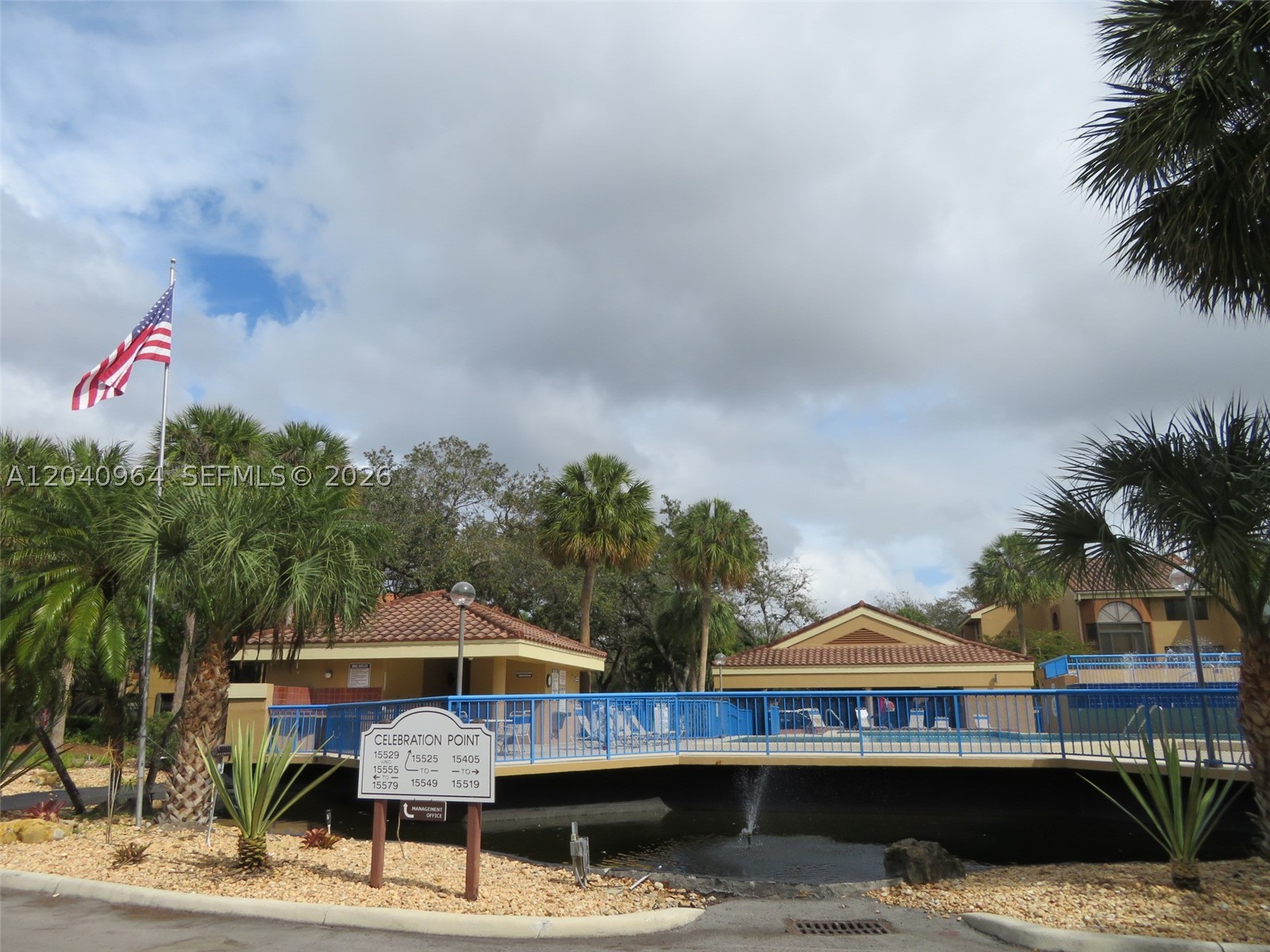15575 N Miami Lakeway N #206, Miami Lakes FL 33014