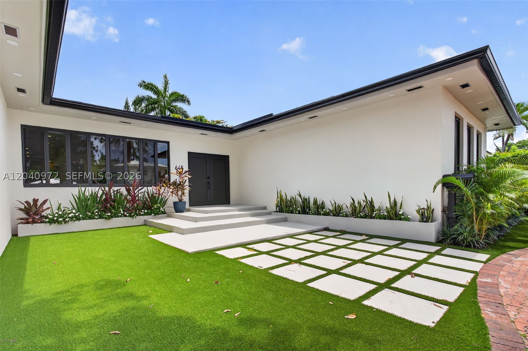 645 NE 53rd St, Miami FL 33137