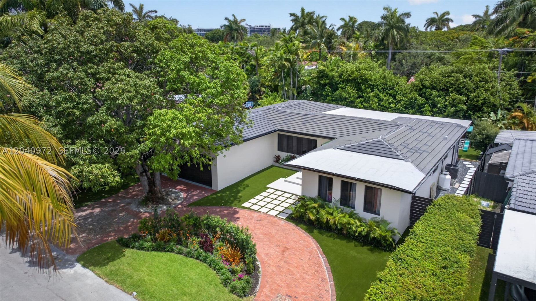 645 NE 53rd St, Miami FL 33137