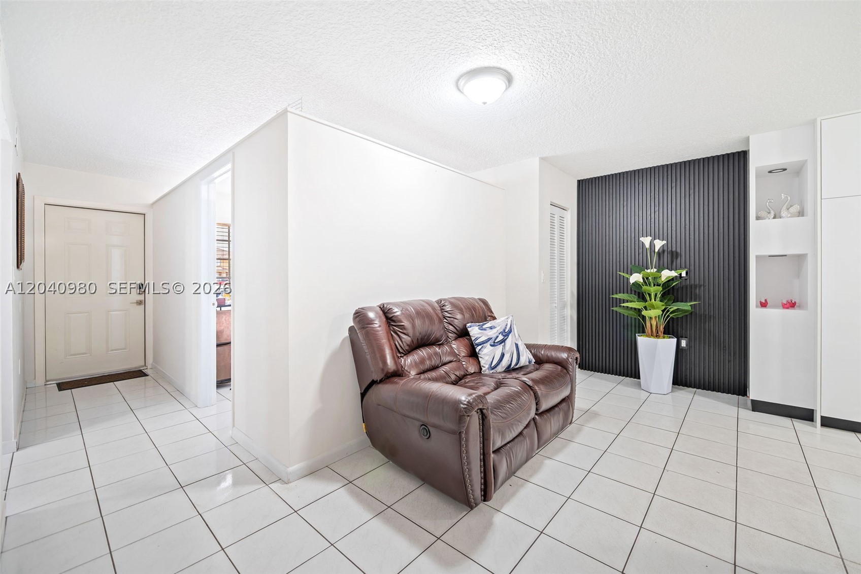 7817 W 36th Ave #101, Hialeah FL 33018