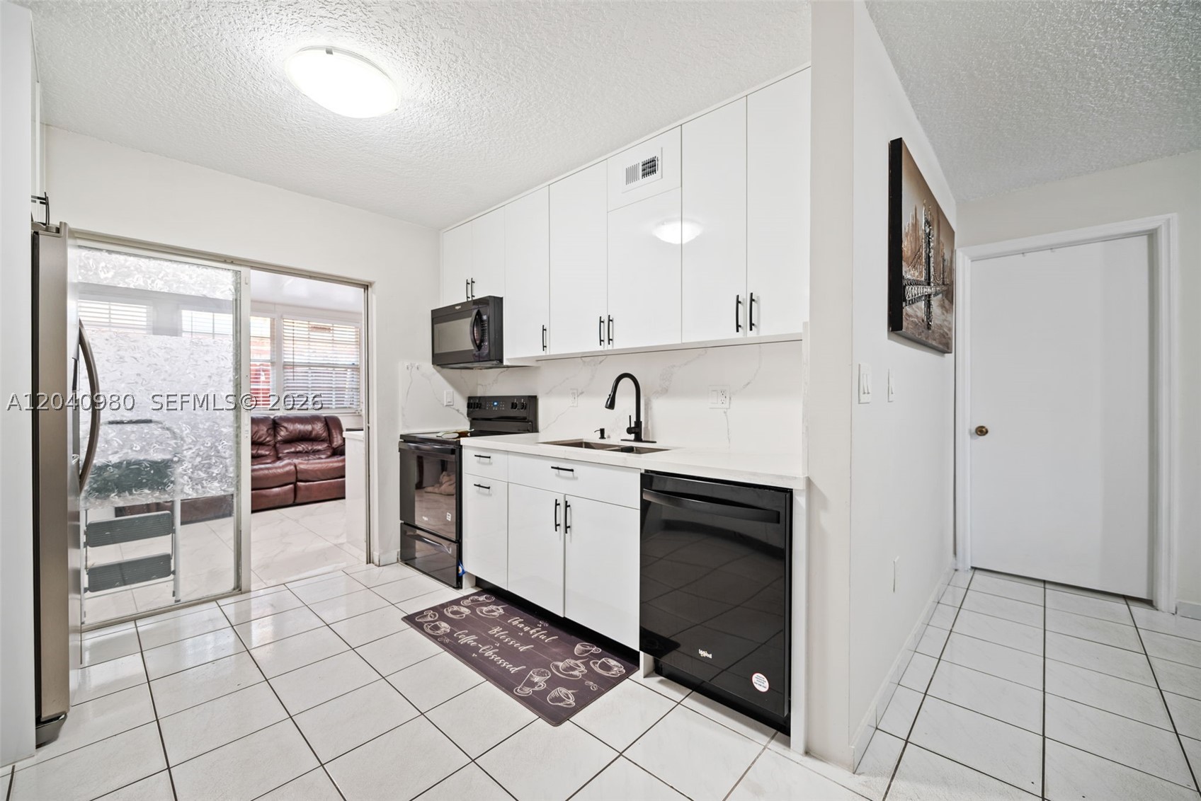 7817 W 36th Ave #101, Hialeah FL 33018