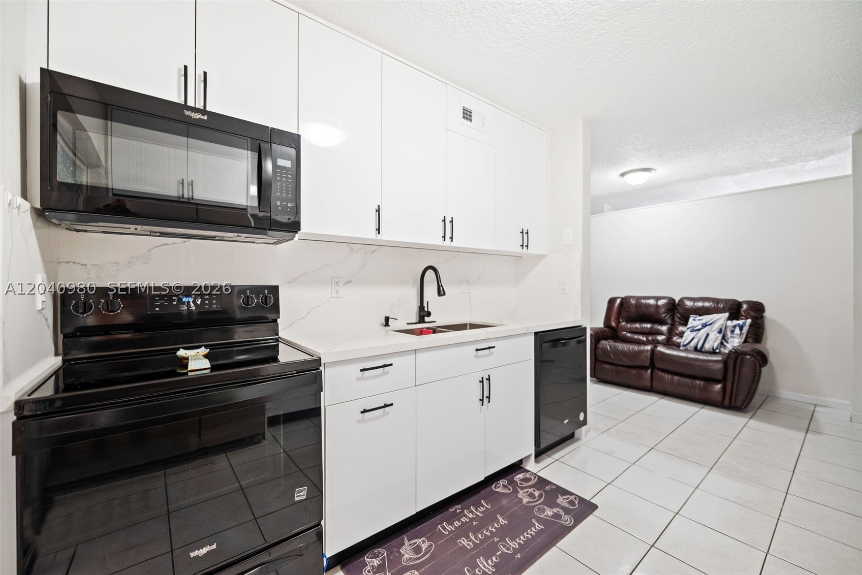 7817 W 36th Ave #101, Hialeah FL 33018