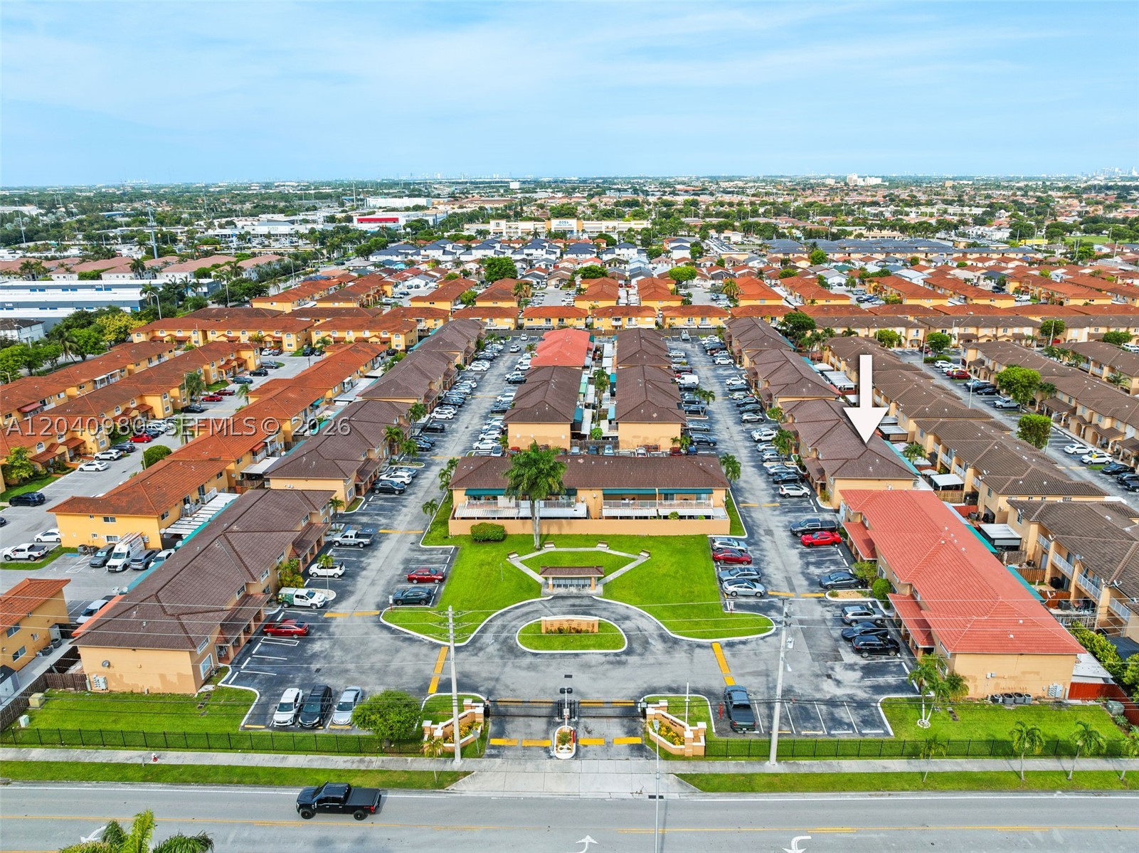 7817 W 36th Ave #101, Hialeah FL 33018