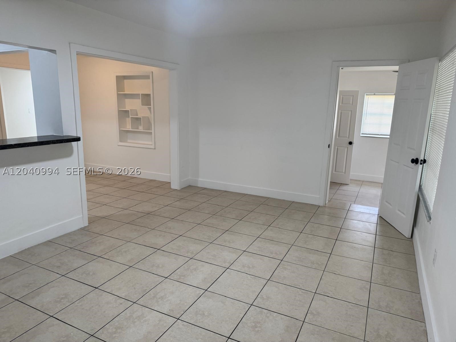820 NE 141st St, North Miami FL 33161