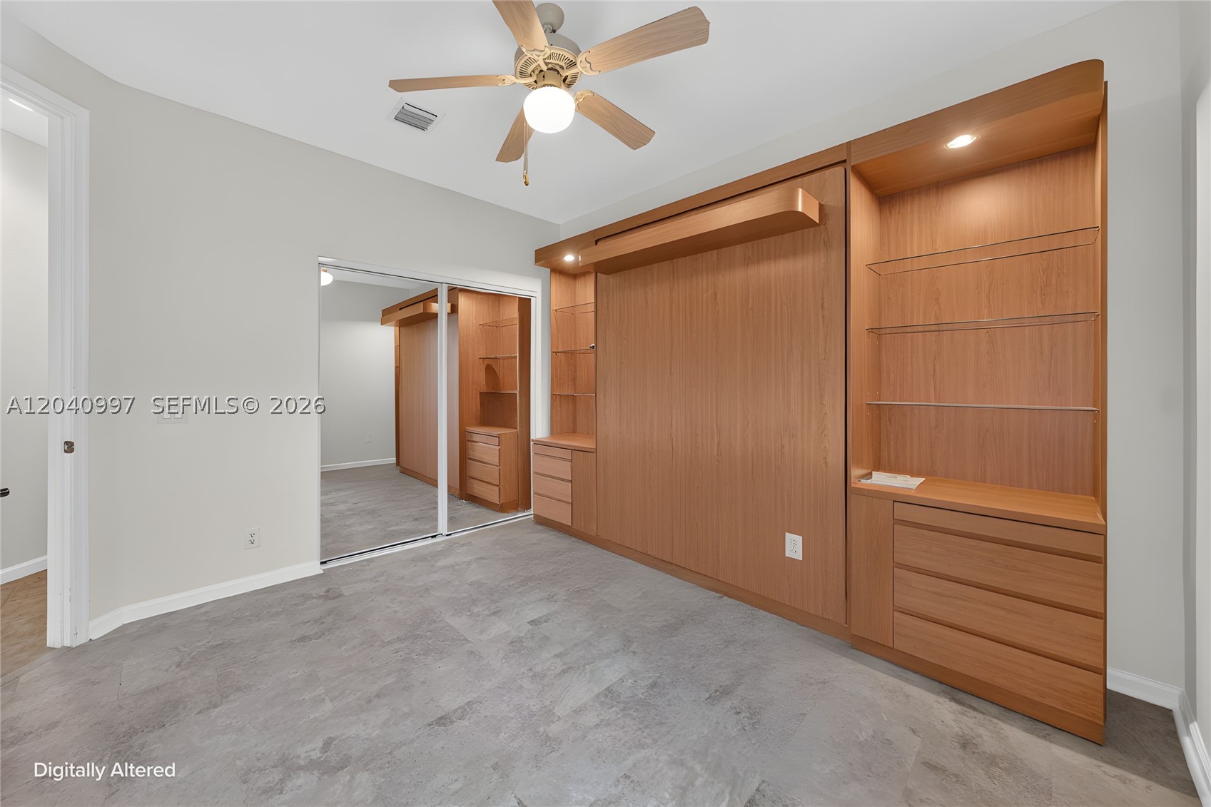 2767 Kinsington Cir #8-4, Weston FL 33332