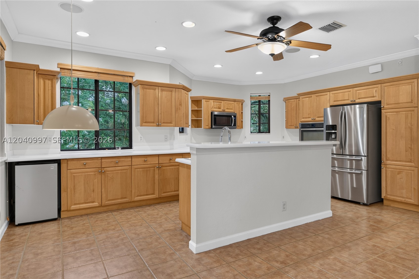 2767 Kinsington Cir #8-4, Weston FL 33332