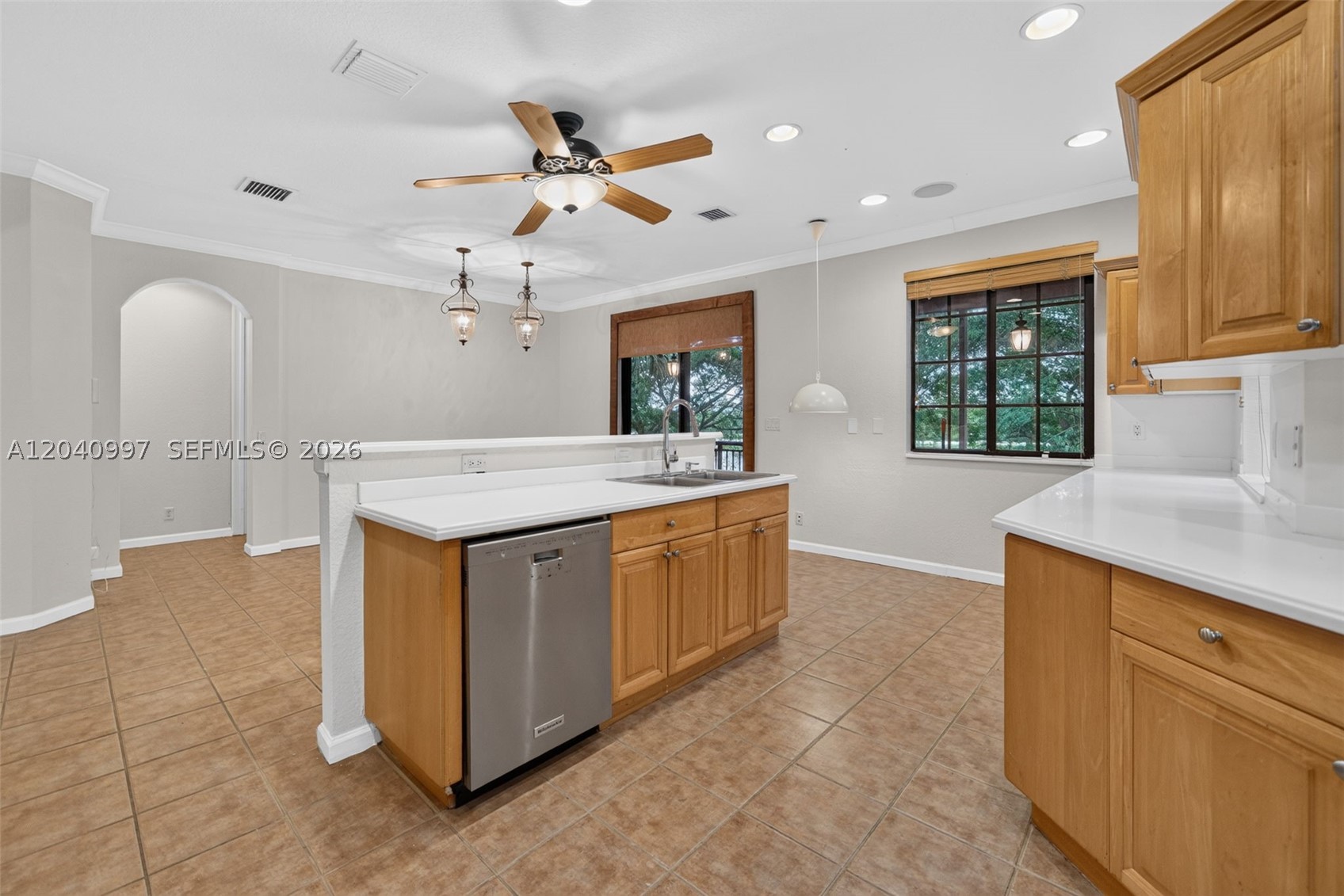 2767 Kinsington Cir #8-4, Weston FL 33332