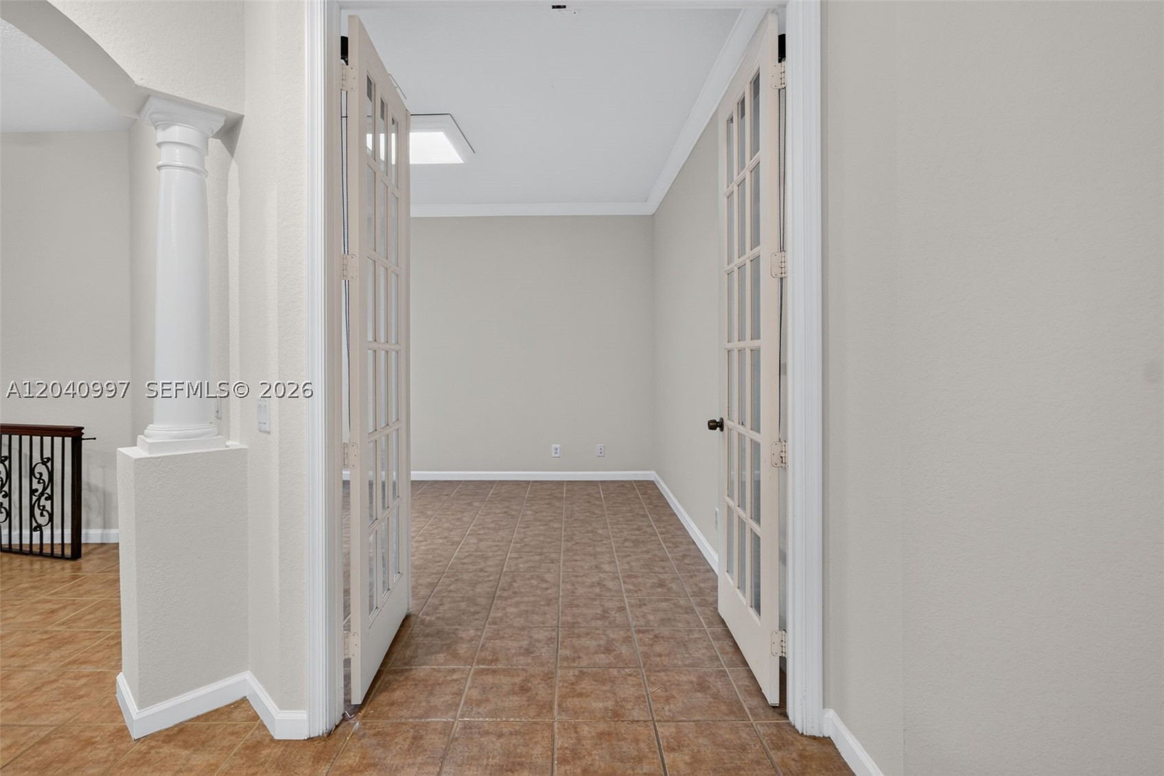 2767 Kinsington Cir #8-4, Weston FL 33332
