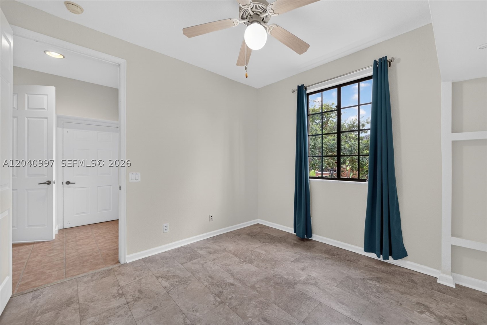 2767 Kinsington Cir #8-4, Weston FL 33332