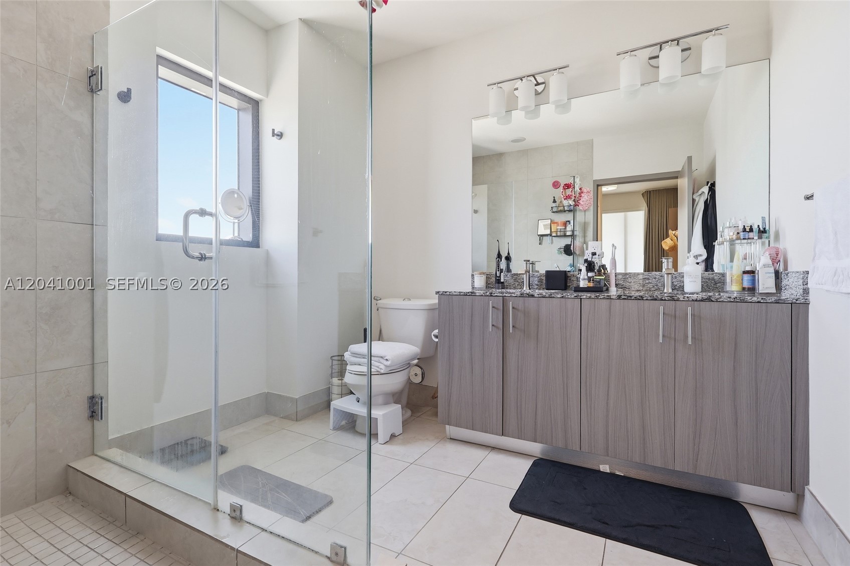 5350 NW 84th Ave #1901, Doral FL 33166