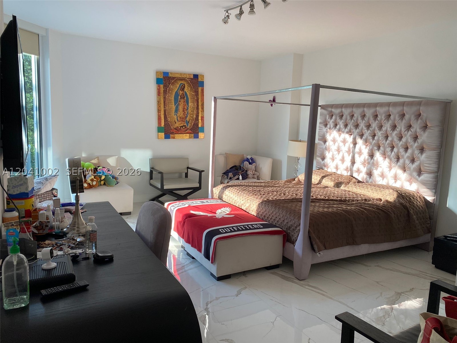 17301 Biscayne Blvd #206, North Miami Beach FL 33160