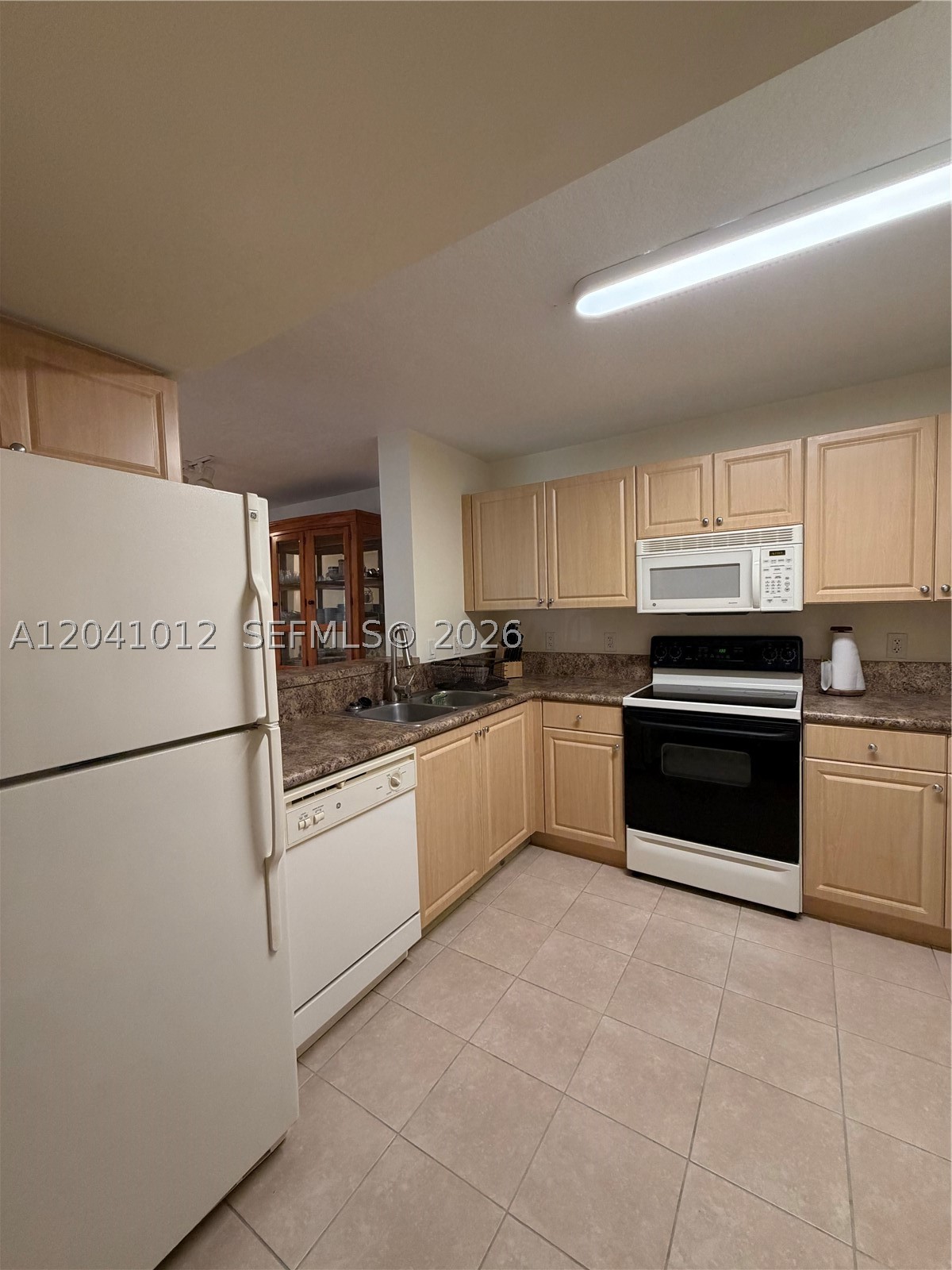 619 E Sheridan St #105, Dania Beach FL 33004