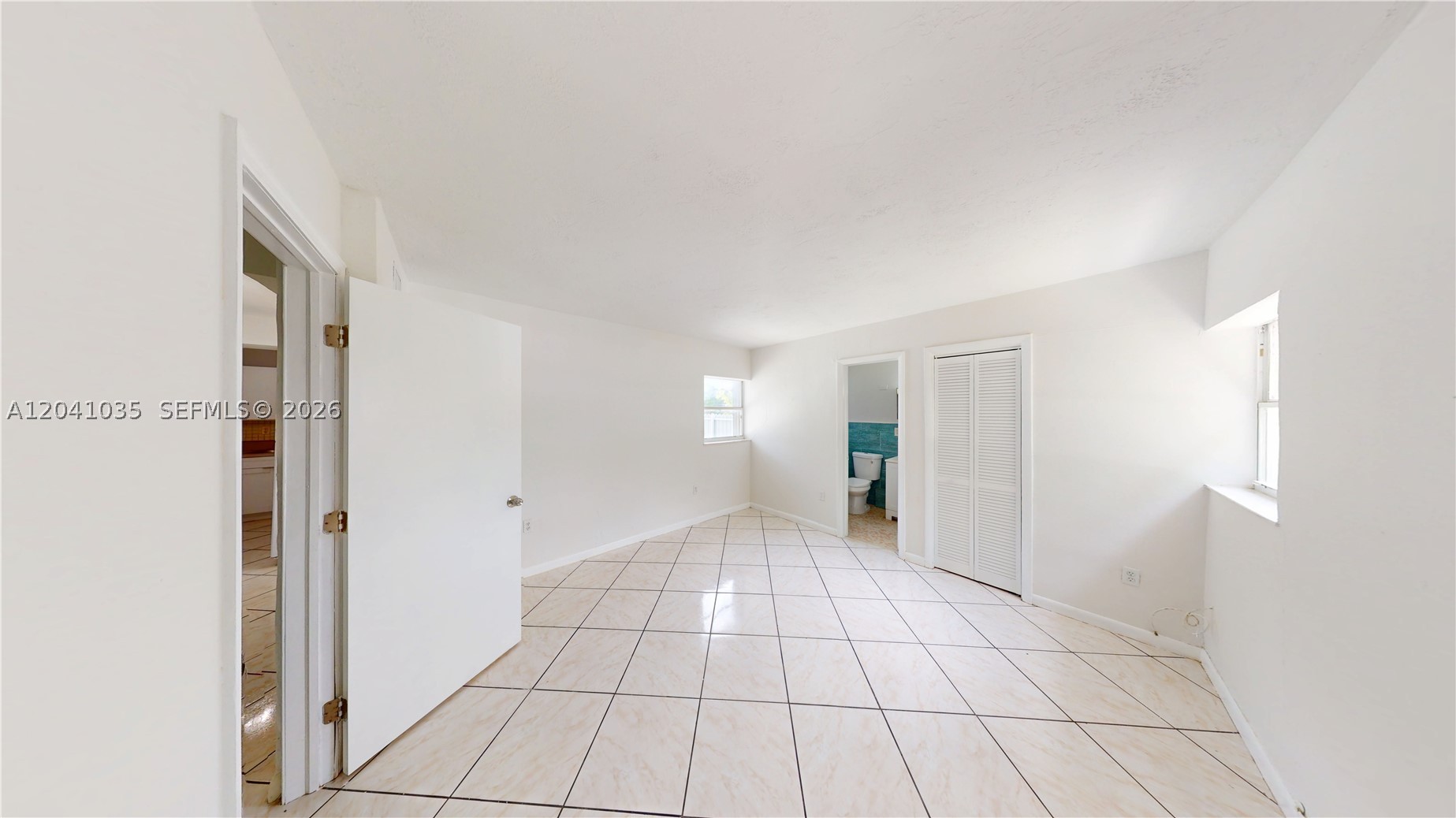 6811 SW 16th St, Miami FL 33155