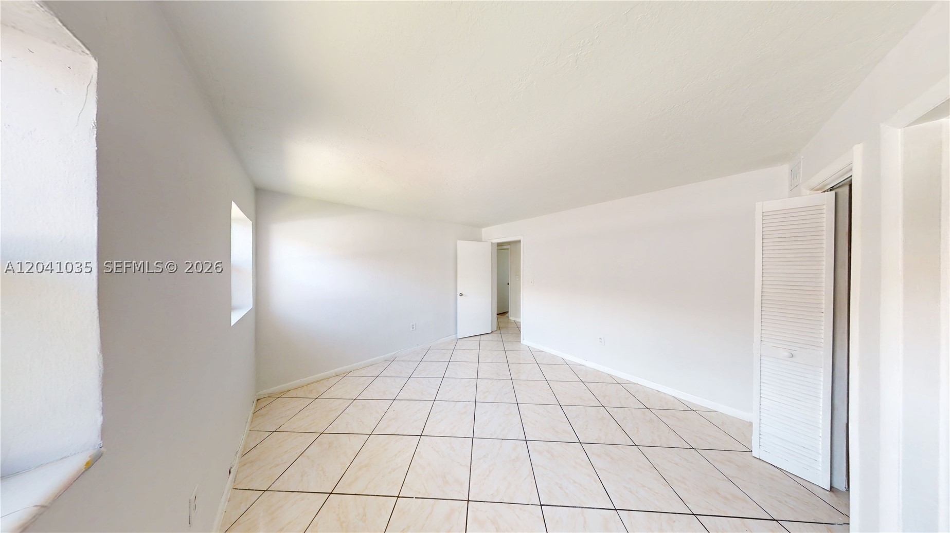 6811 SW 16th St, Miami FL 33155