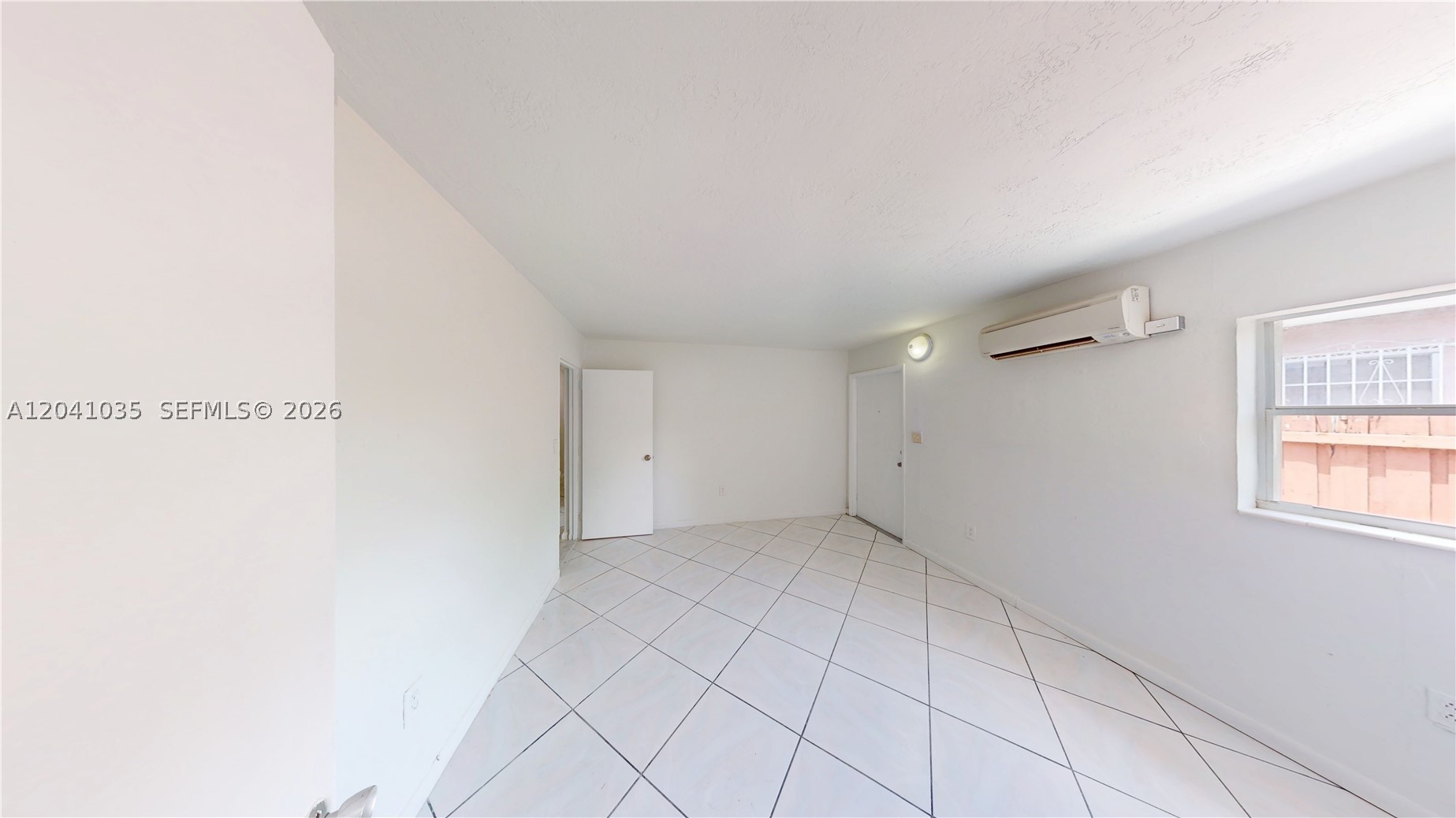 6811 SW 16th St, Miami FL 33155