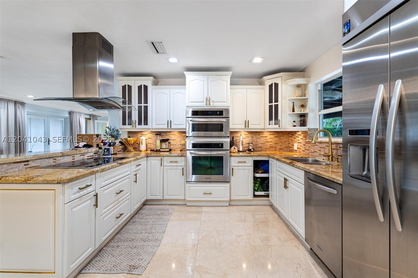 3220 NE 164th St, North Miami Beach FL 33160