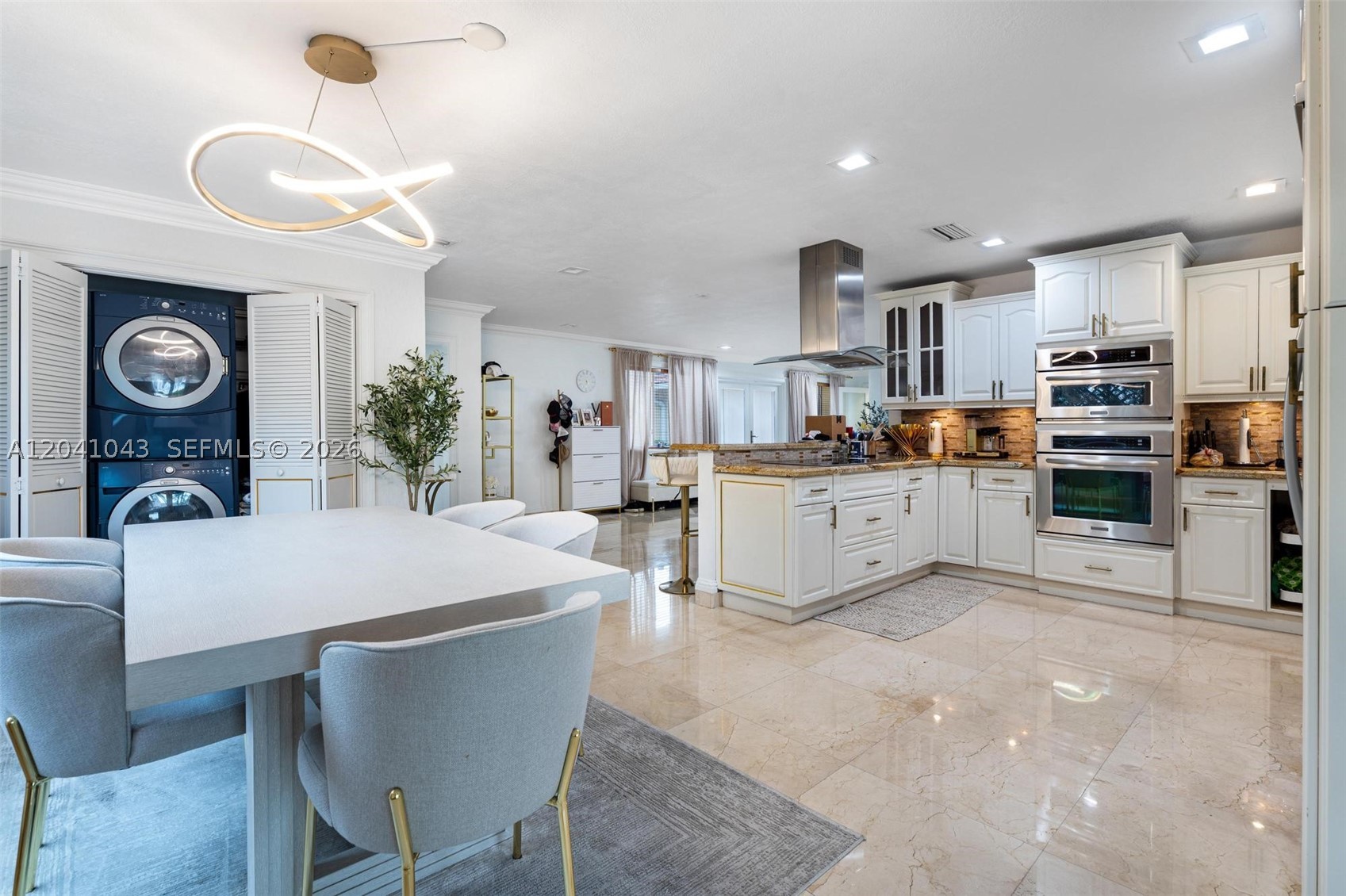 3220 NE 164th St, North Miami Beach FL 33160