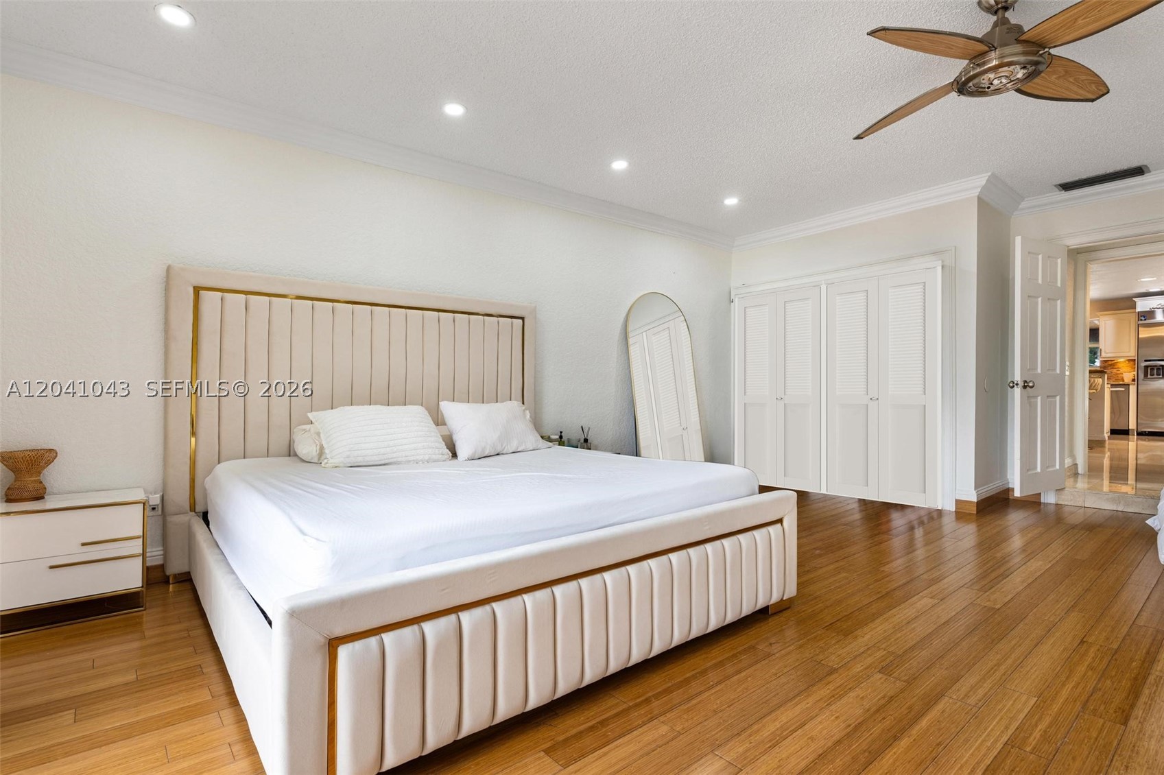 3220 NE 164th St, North Miami Beach FL 33160