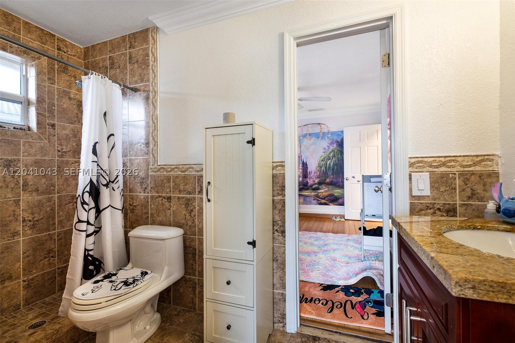 3220 NE 164th St, North Miami Beach FL 33160