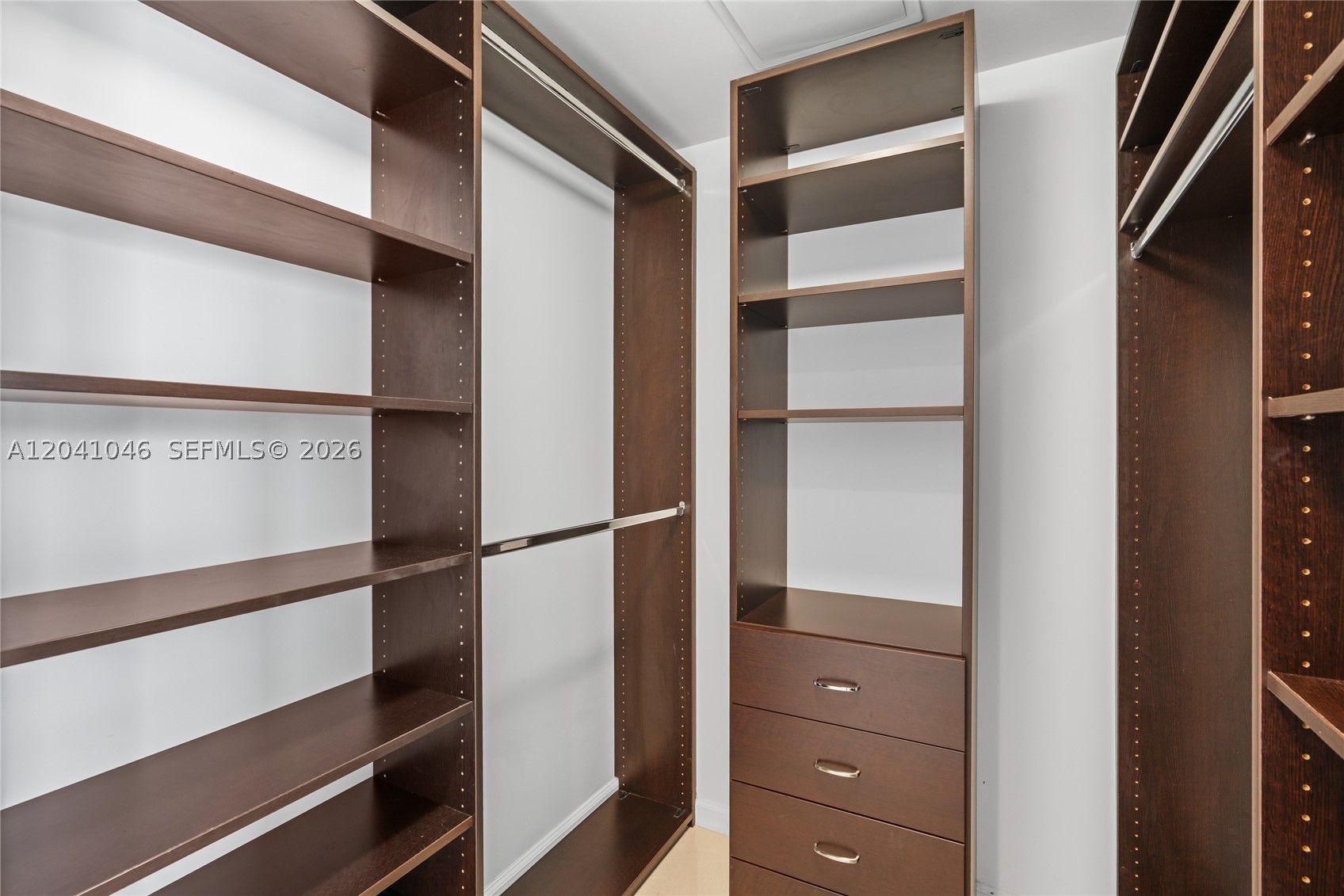 495 Brickell Ave #BAY807, Miami FL 33131
