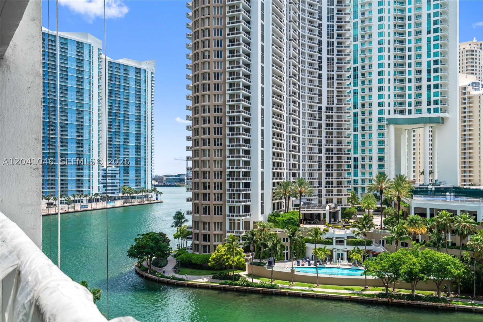 495 Brickell Ave #BAY807, Miami FL 33131
