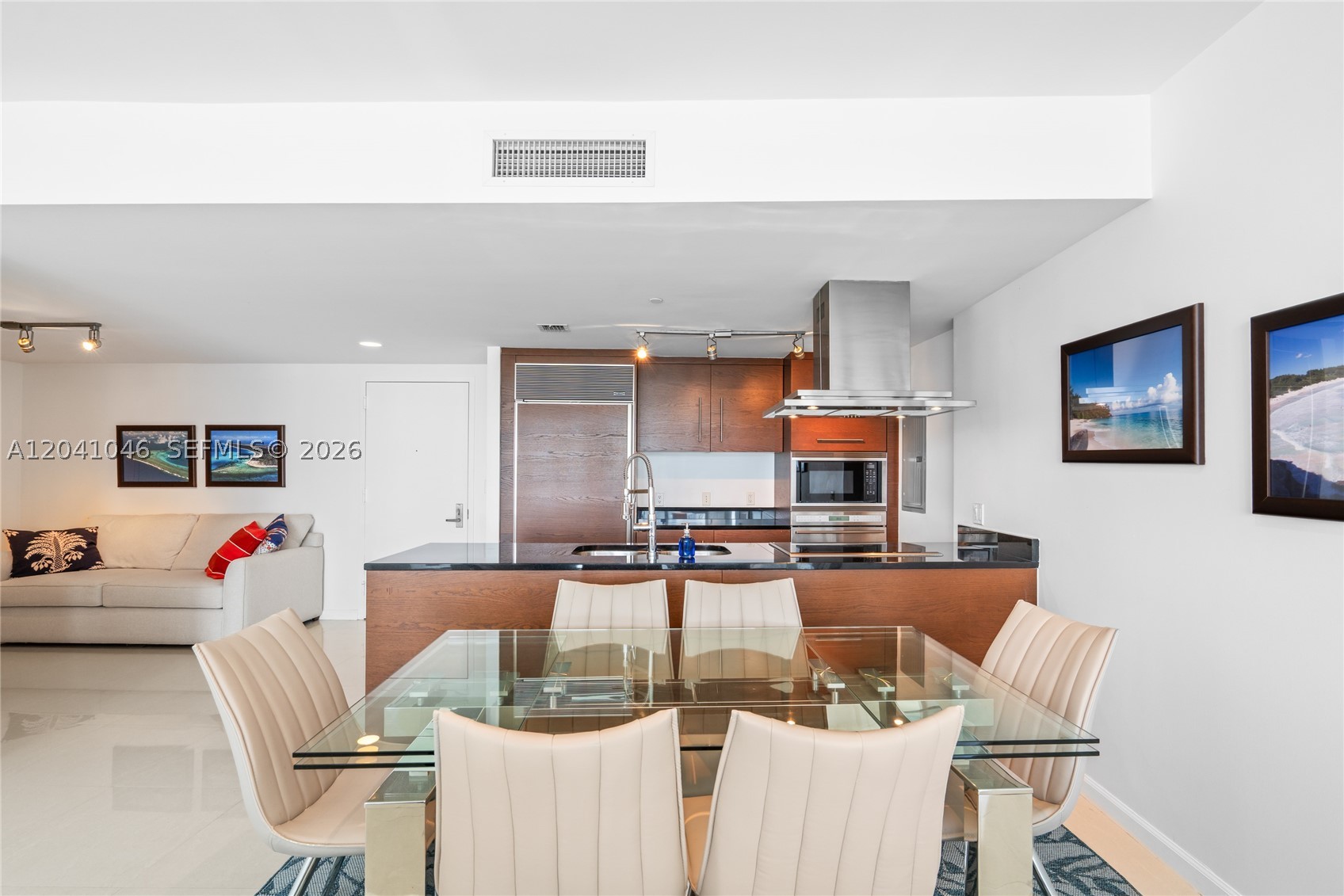 495 Brickell Ave #BAY807, Miami FL 33131