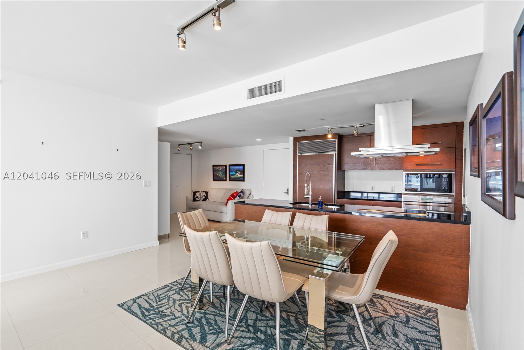 495 Brickell Ave #BAY807, Miami FL 33131