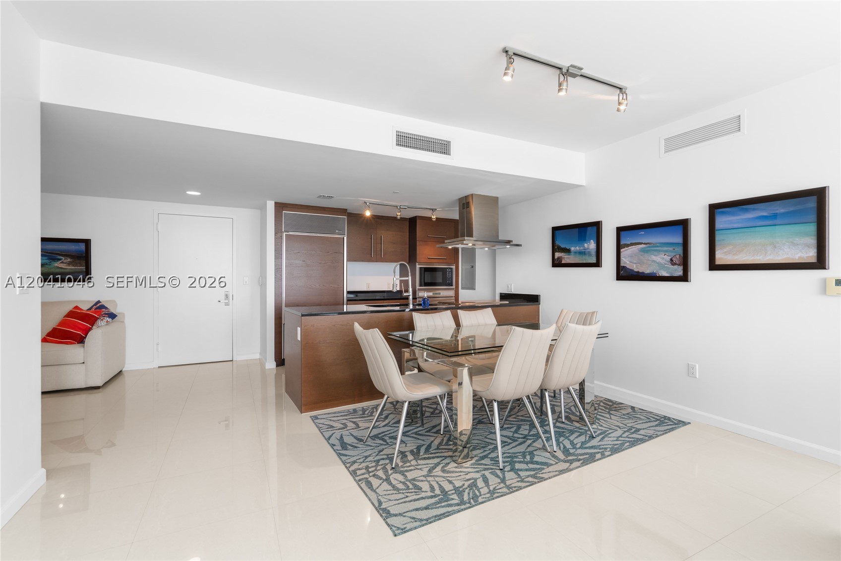 495 Brickell Ave #BAY807, Miami FL 33131