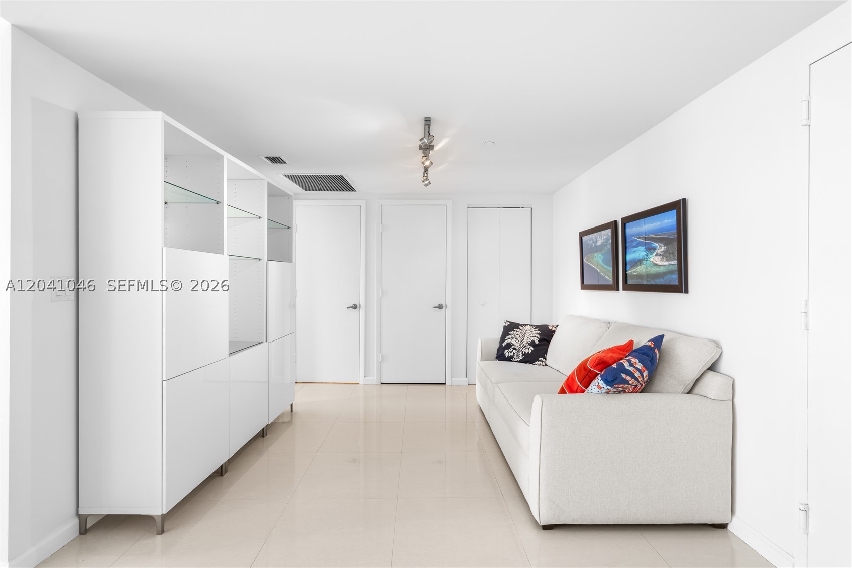 495 Brickell Ave #BAY807, Miami FL 33131