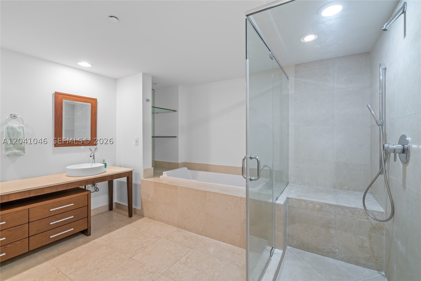 495 Brickell Ave #BAY807, Miami FL 33131