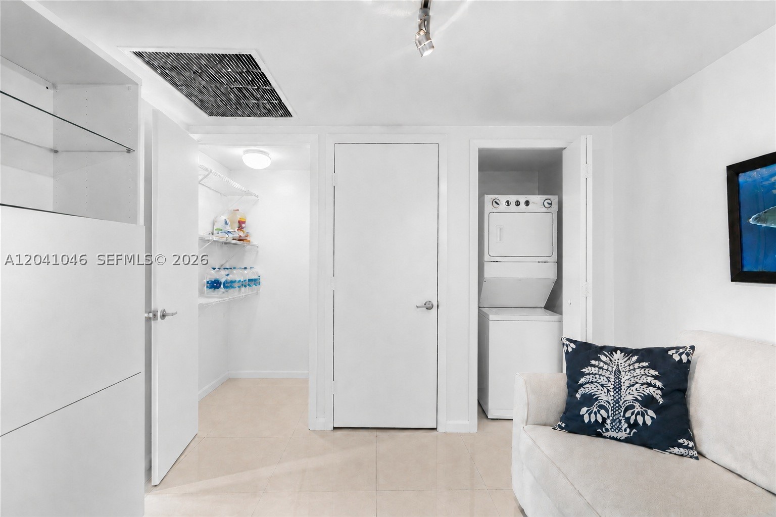 495 Brickell Ave #BAY807, Miami FL 33131