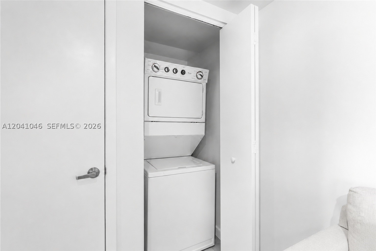 495 Brickell Ave #BAY807, Miami FL 33131