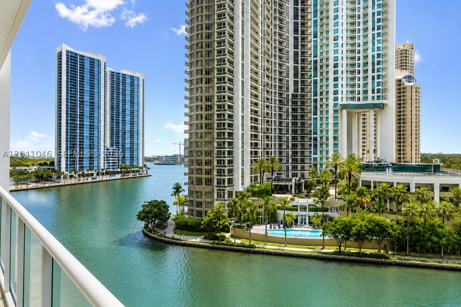 495 Brickell Ave #BAY807, Miami FL 33131