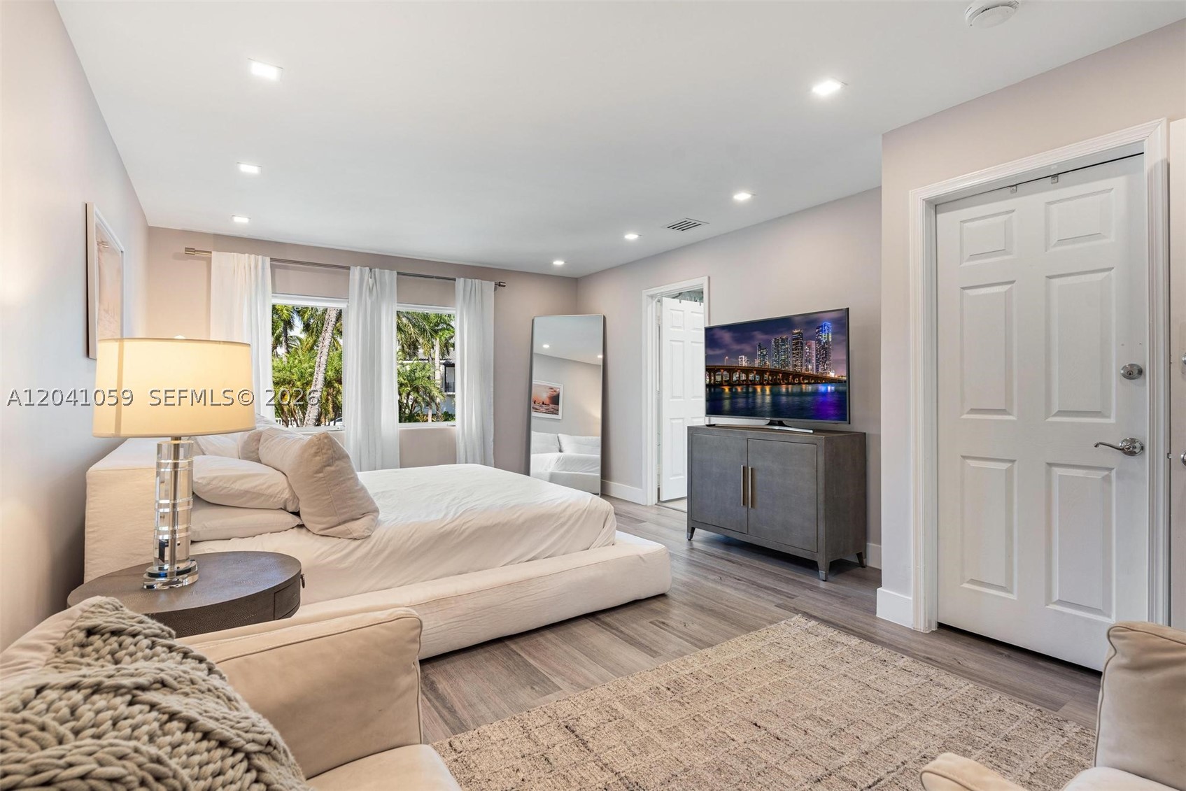 20940 NE 31st Pl, Aventura FL 33180