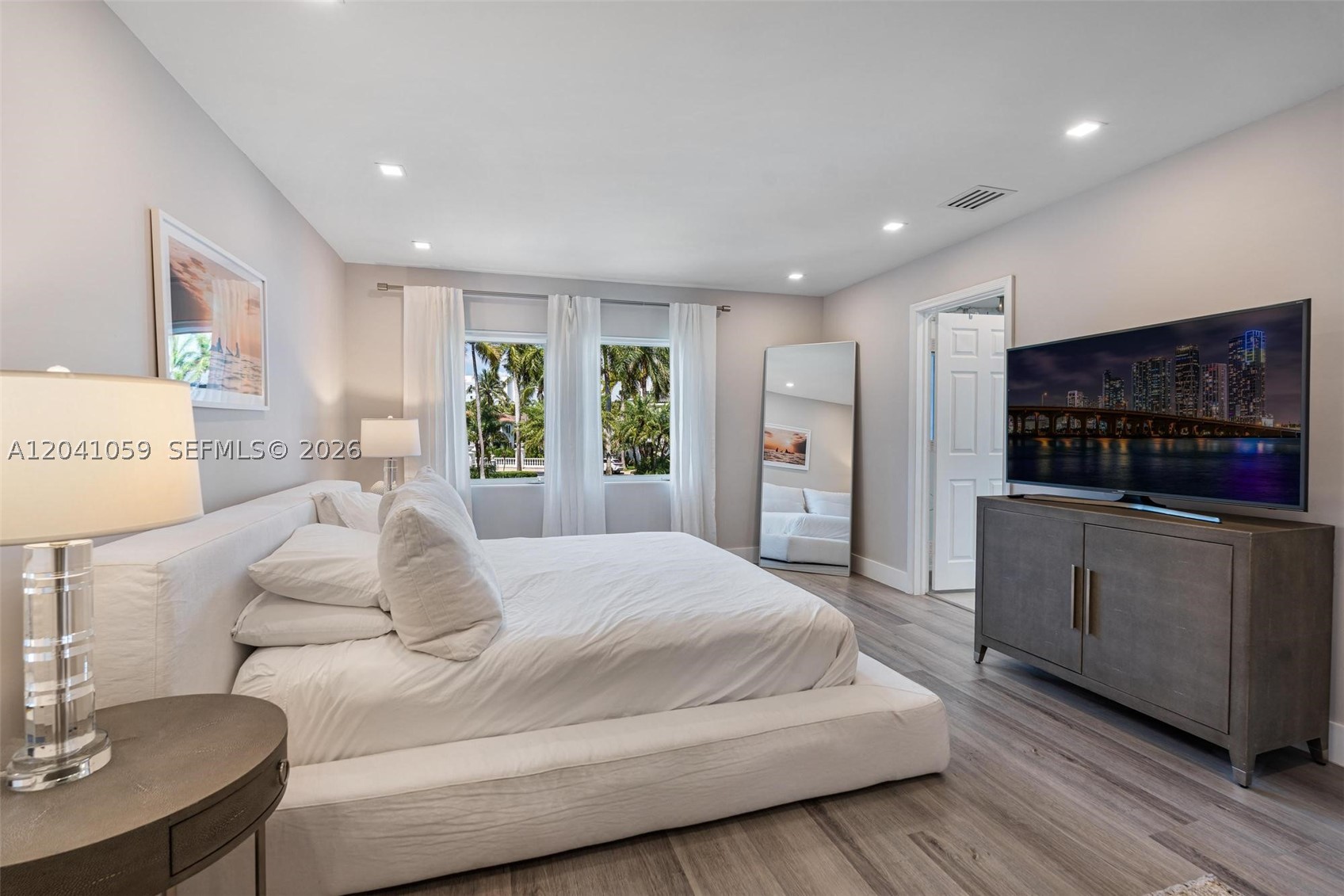 20940 NE 31st Pl, Aventura FL 33180