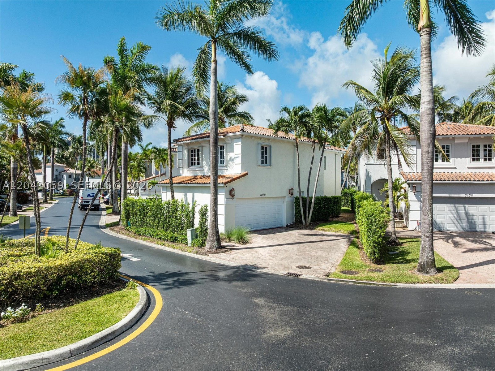 20940 NE 31st Pl, Aventura FL 33180