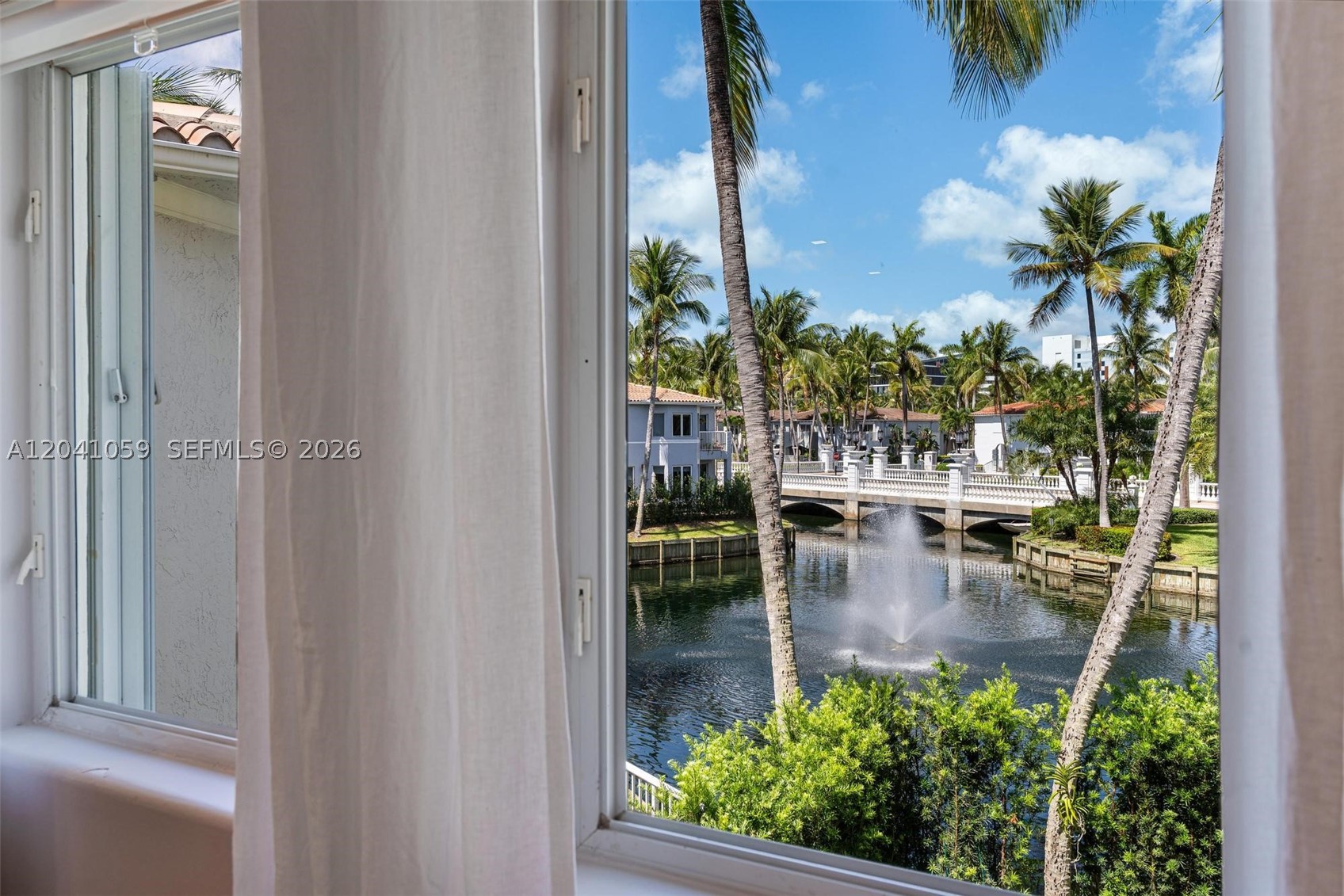 20940 NE 31st Pl, Aventura FL 33180