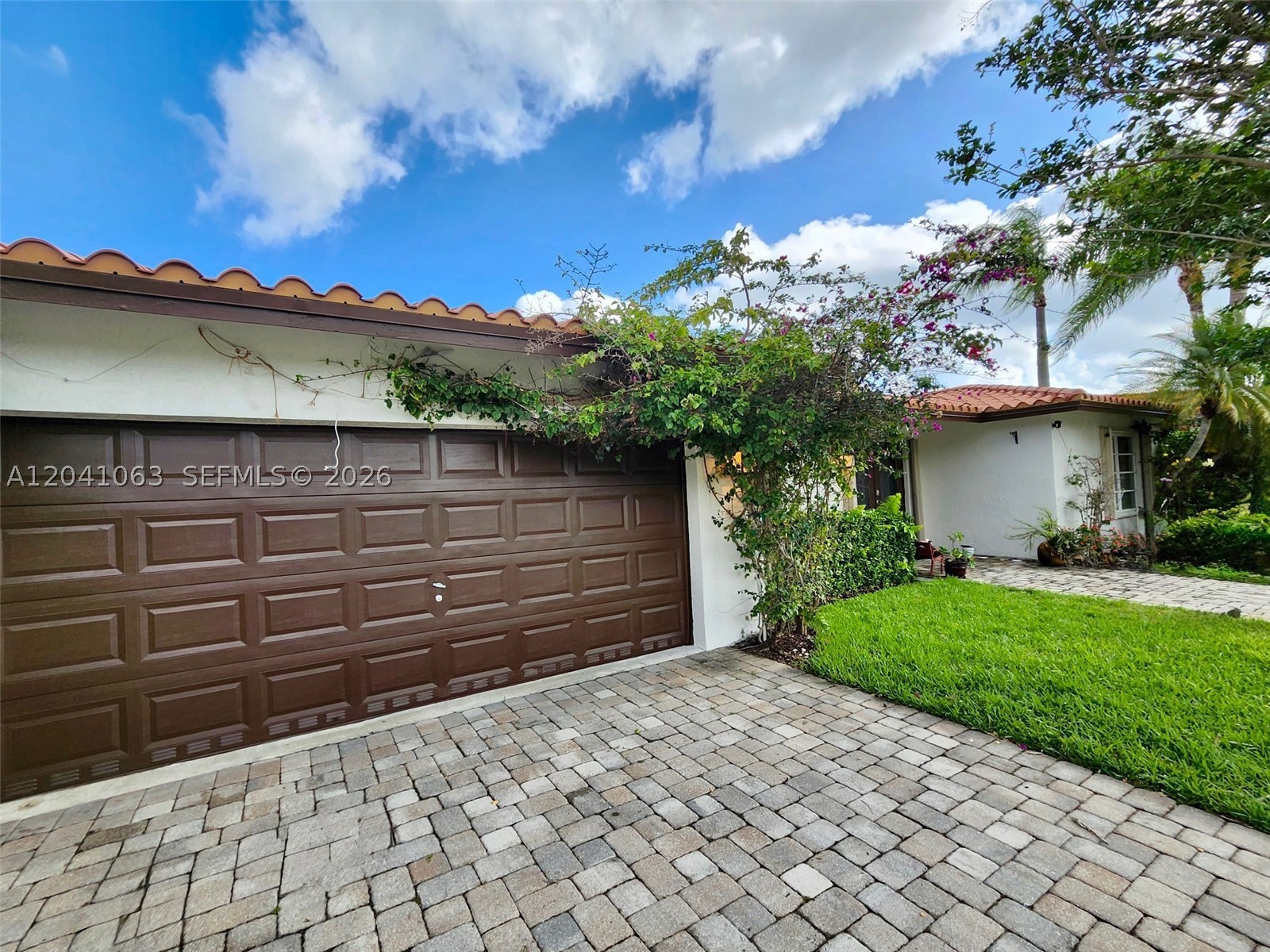 16641 Royal Poinciana Dr, Weston FL 33326