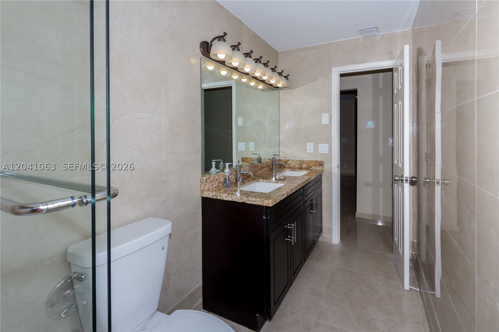 16641 Royal Poinciana Dr, Weston FL 33326