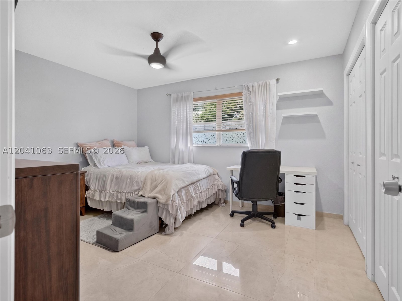 16641 Royal Poinciana Dr, Weston FL 33326