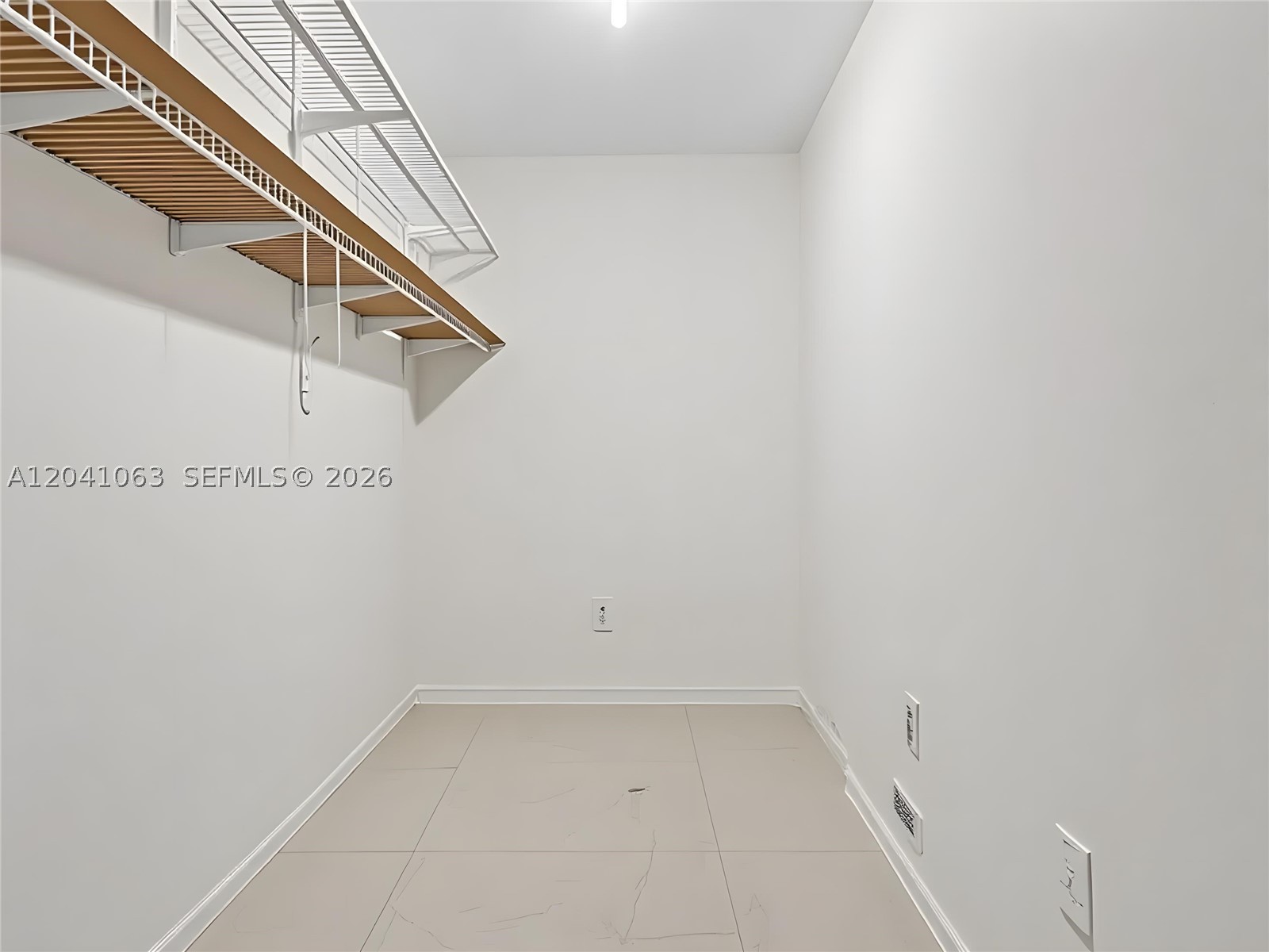 16641 Royal Poinciana Dr, Weston FL 33326