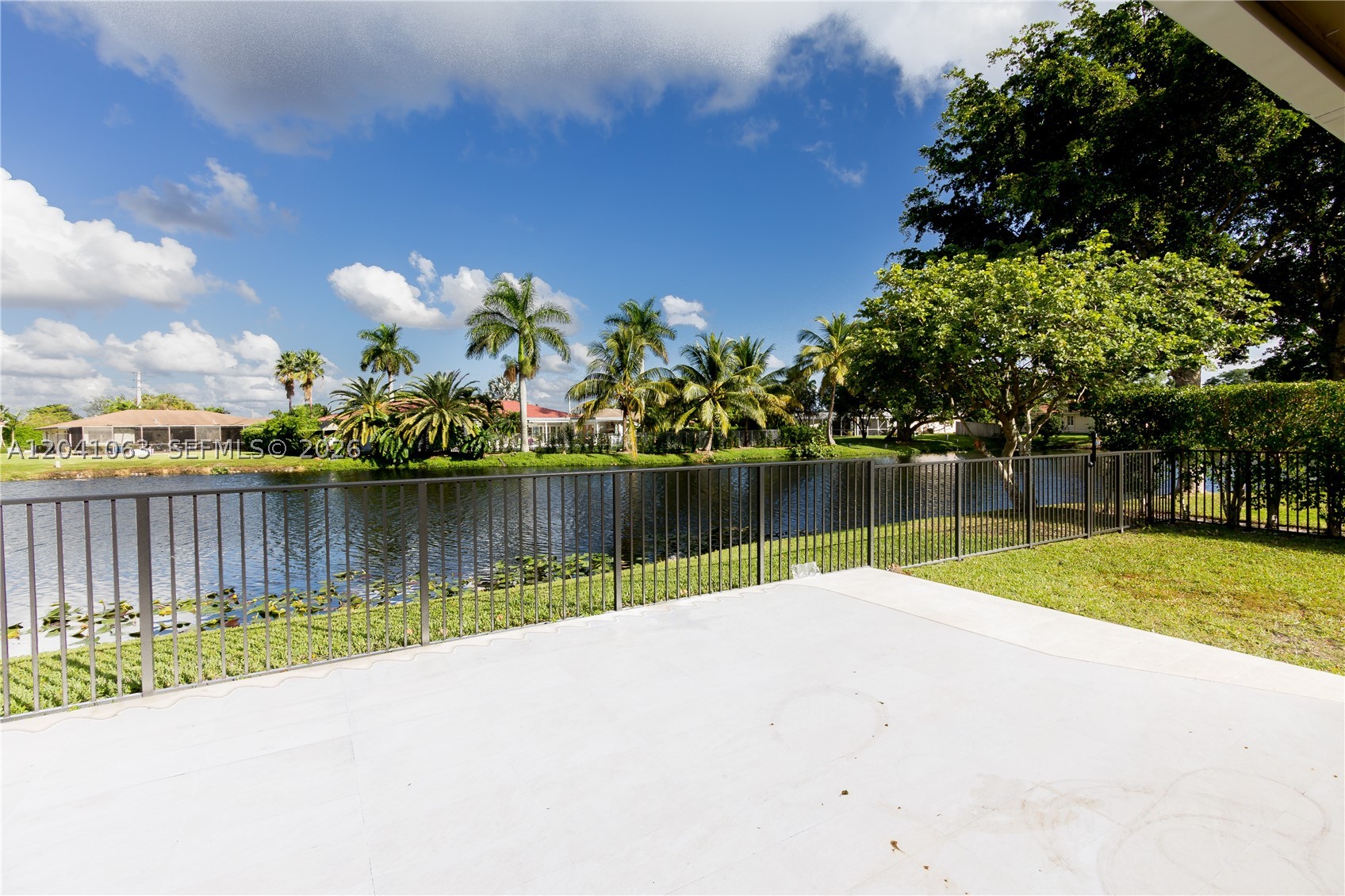16641 Royal Poinciana Dr, Weston FL 33326