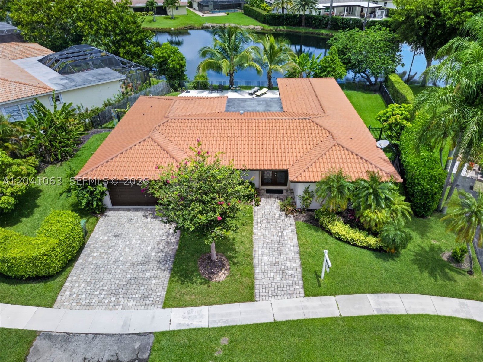16641 Royal Poinciana Dr, Weston FL 33326
