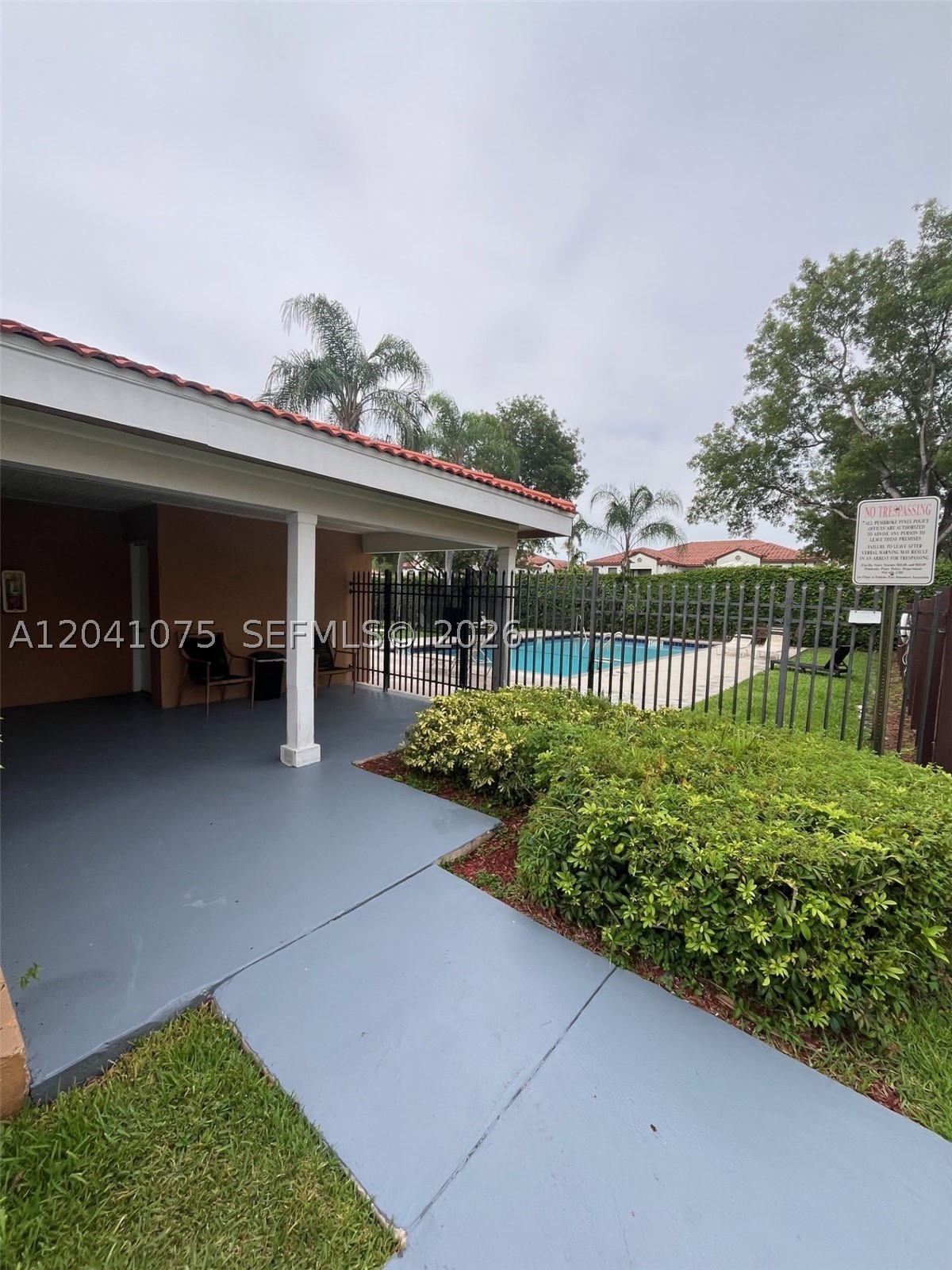 1610 SW 120th Ave #1610, Pembroke Pines FL 33025