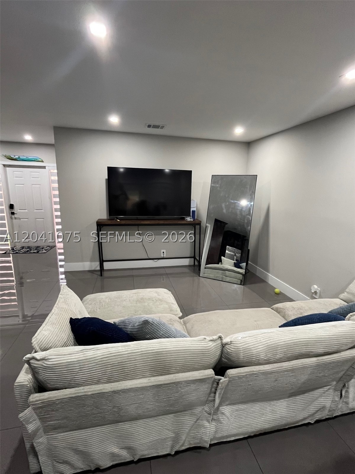 1610 SW 120th Ave #1610, Pembroke Pines FL 33025