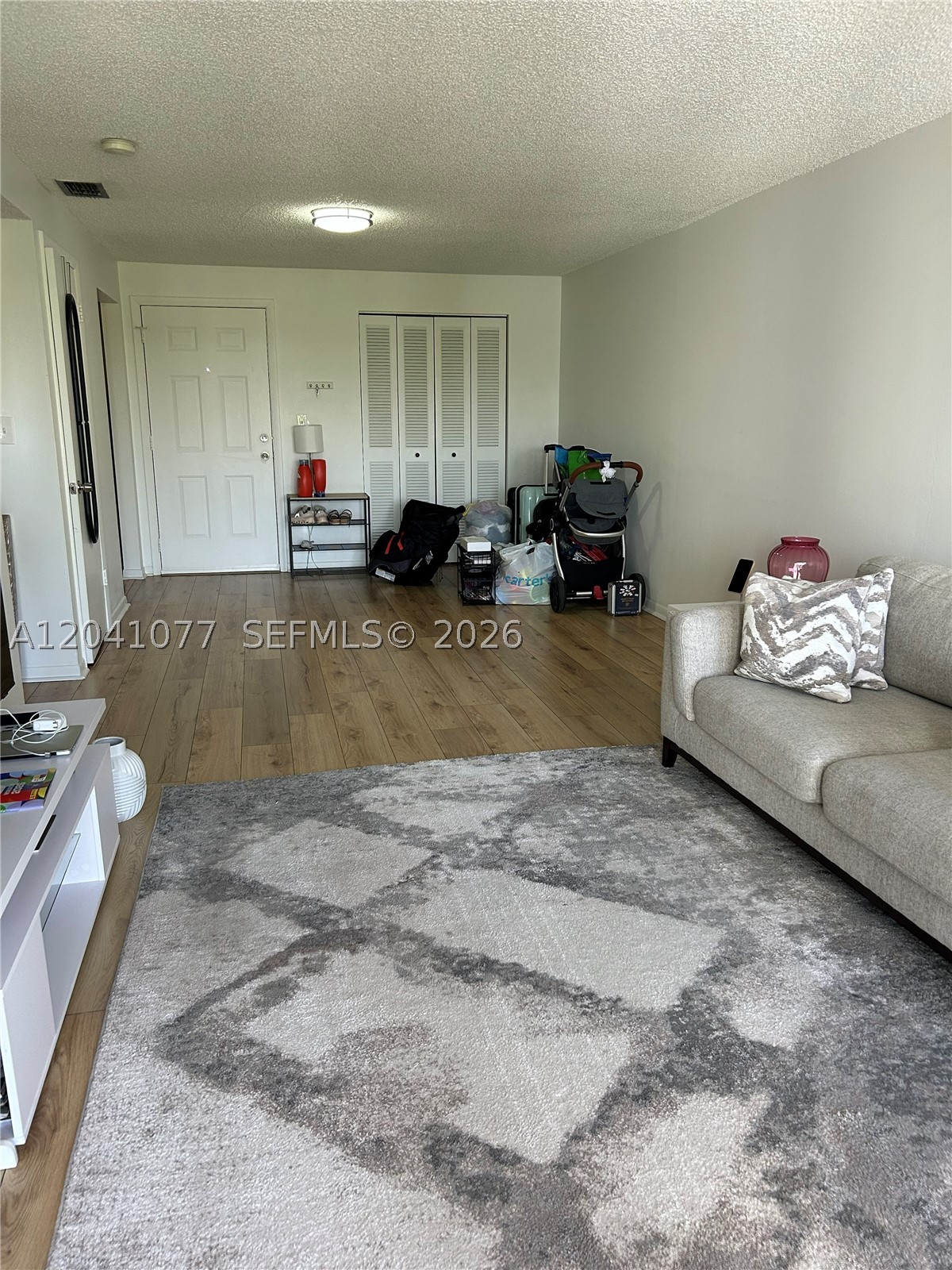 1975 Normandy Dr #301, Miami Beach FL 33141