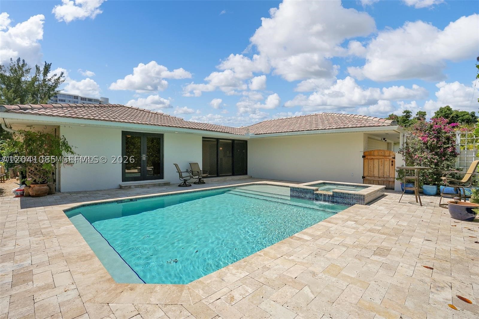 2255 NE 120th St, North Miami FL 33181