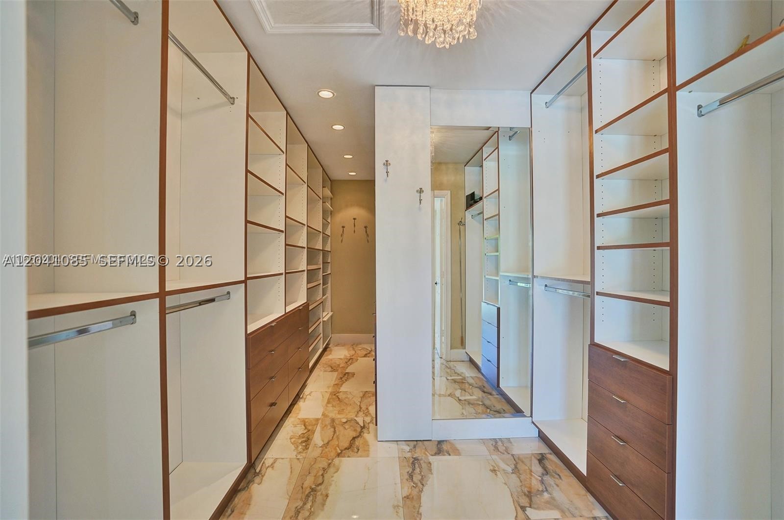 2255 NE 120th St, North Miami FL 33181